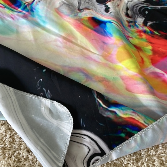 TAPESTRY - Picture 3 of 3